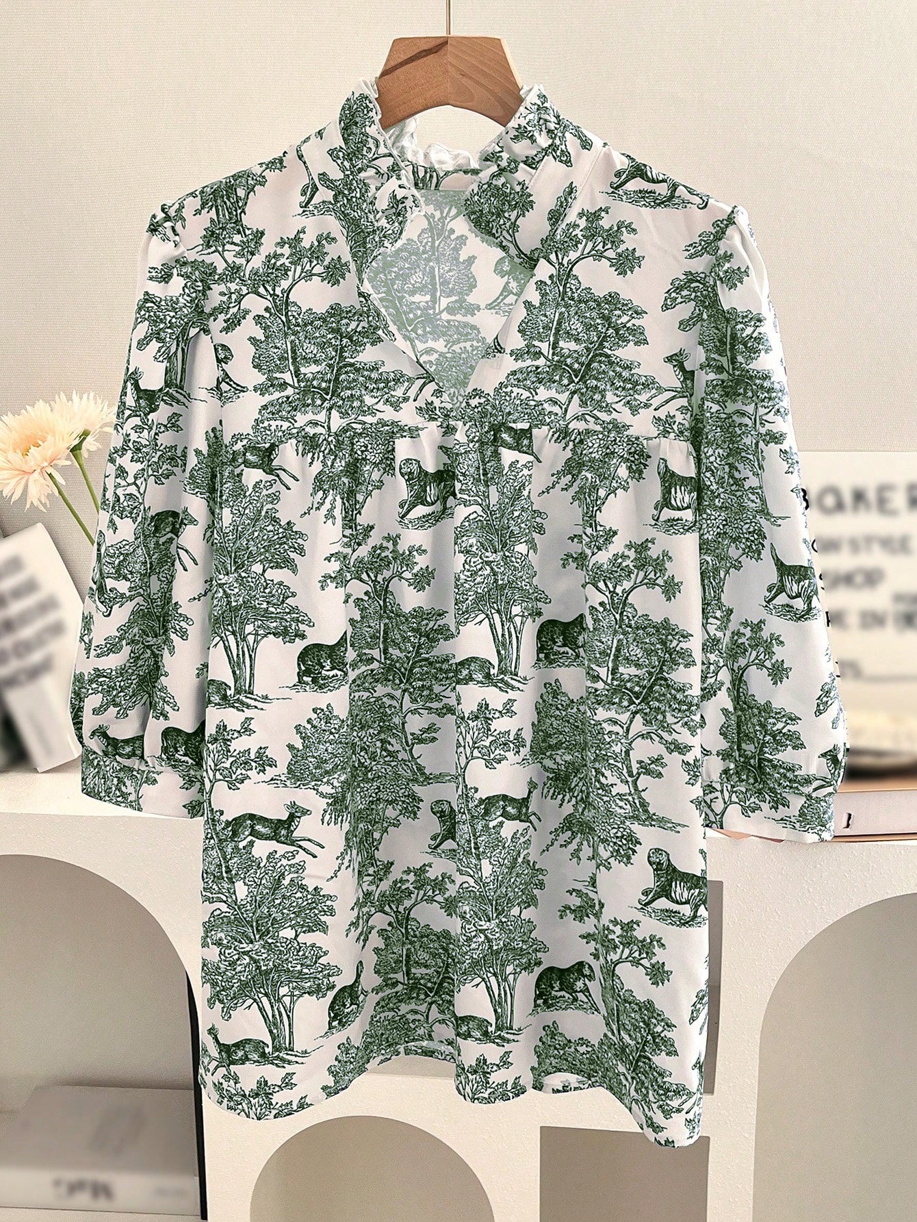 Women's V-neck Ruffle Collar Printed Shirts (Buy 2 Free Shipping)
