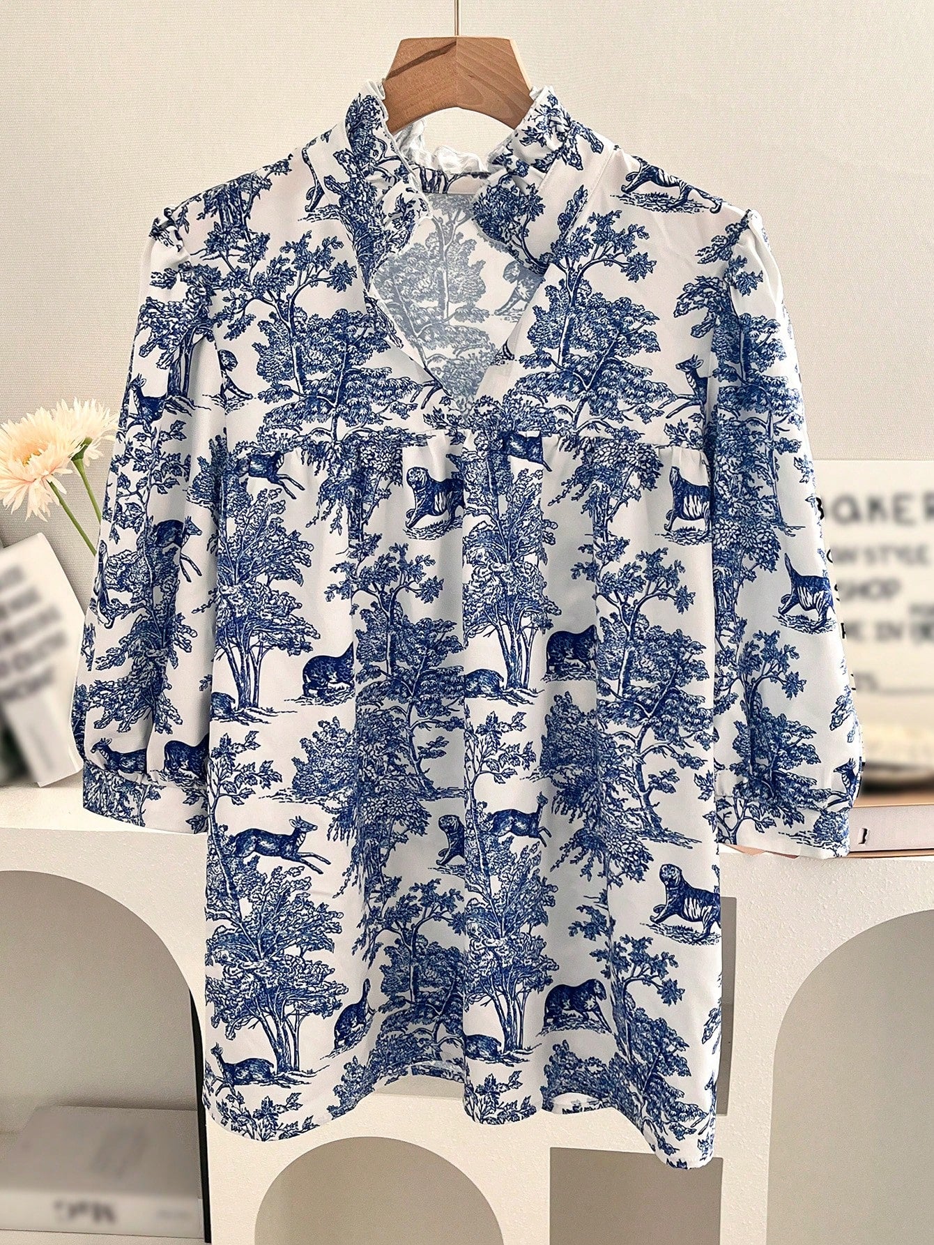 Women's V-neck Ruffle Collar Printed Shirts (Buy 2 Free Shipping)