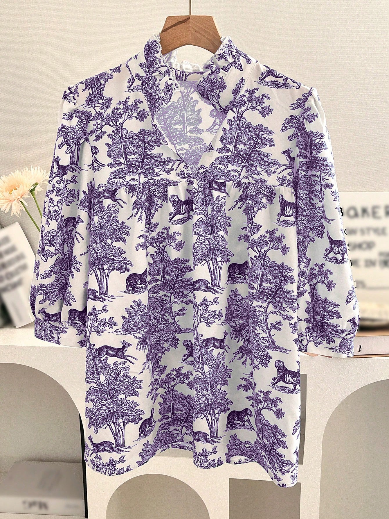Women's V-neck Ruffle Collar Printed Shirts (Buy 2 Free Shipping)